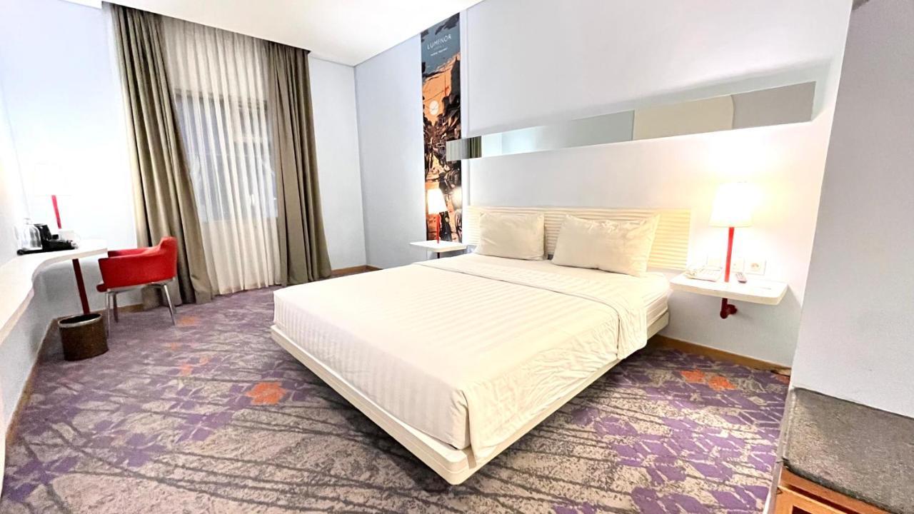 Luminor Hotel Metro Indah - Bandung By Wh Cicadas ภายนอก รูปภาพ